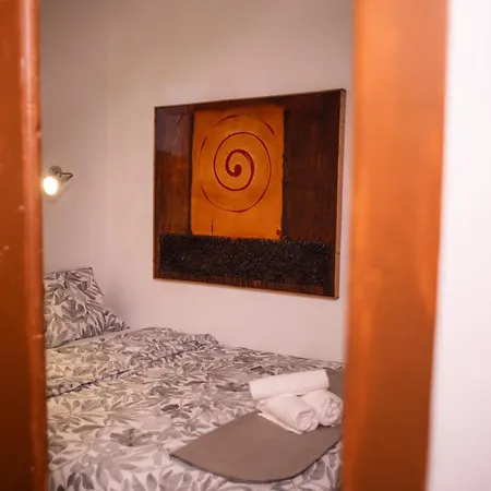 Autêntica